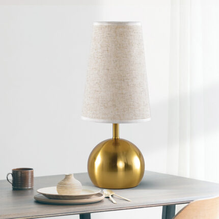 Lampshade in White Linen Aslam Lighting 02